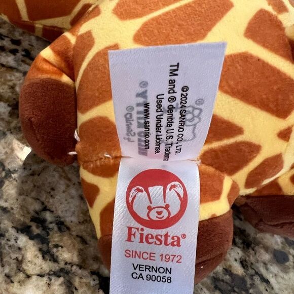 Sanrio hello kitty plush - Picture 3 of 5